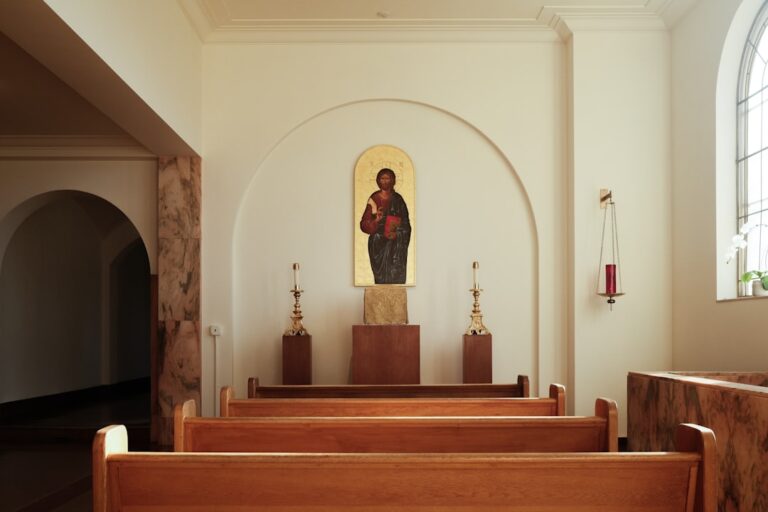 Eucharystia – jak rozumieć ten sakrament dla świeckich?